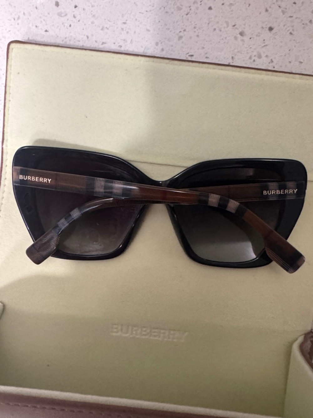 Burberry Black Cat-Eye Sunglasses with Tortoiseshell Temples